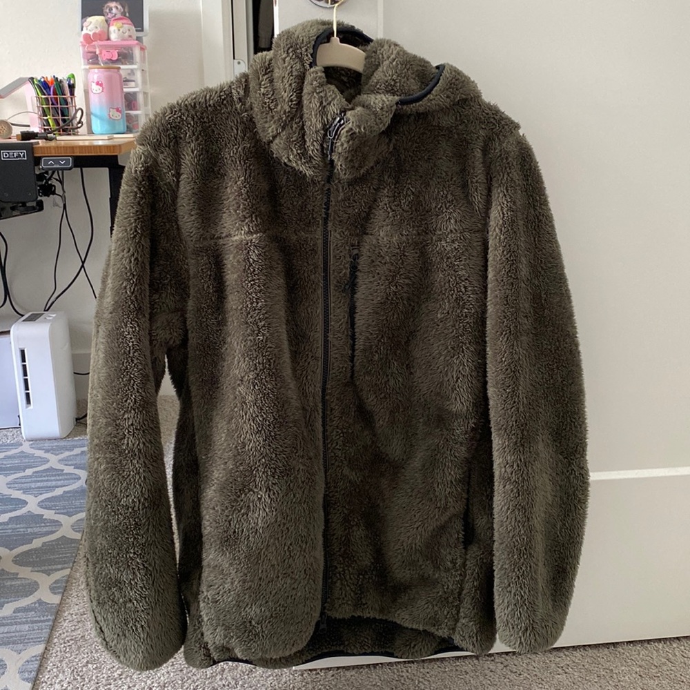 Men’s Uniqlo Windproof Fluffy Jacket